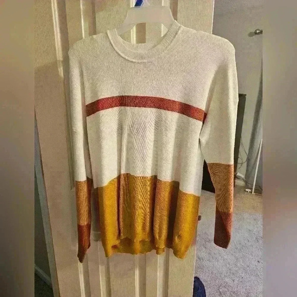 Lucy Avenue Sweater - Size XXL - Picture 1 of 3